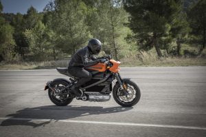 10 tecnologias de ponta que já chegaram nas motos, Mobilidade Estadão