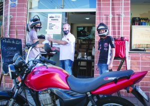 Aluguel de motos para entregadores, Mobilidade Estadão