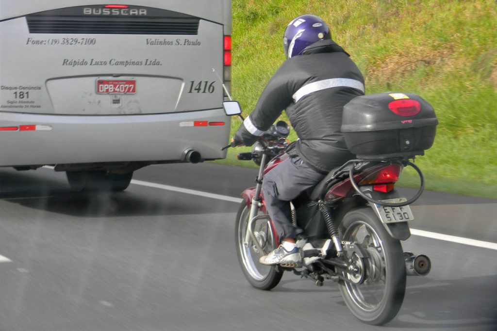 Dicas para andar de moto no frio, Mobilidade Estadão