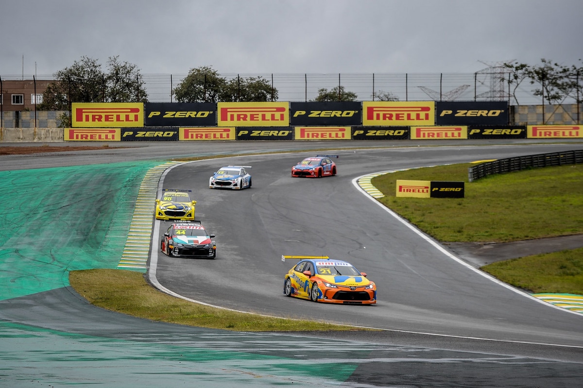 Conheça a gasolina da Stock Car, Mobilidade Estadão