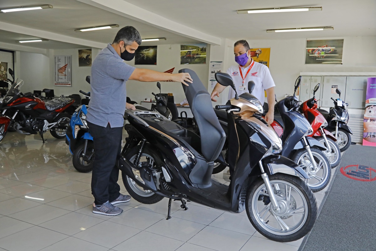 Veja as 10 motos esportivas mais vendidas no Brasil em 2022