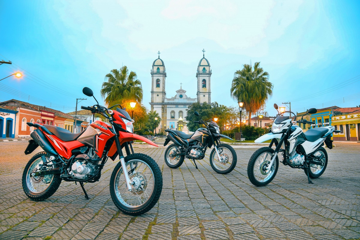 Honda Bros 160 2022 ganha novo visual; conheça | Mobilidade Estadão ...
