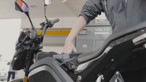 Nova moto elétrica 'inteligente', Voltz EVS está em pré-venda a partir de  R$ 15.900, Mobilidade Estadão