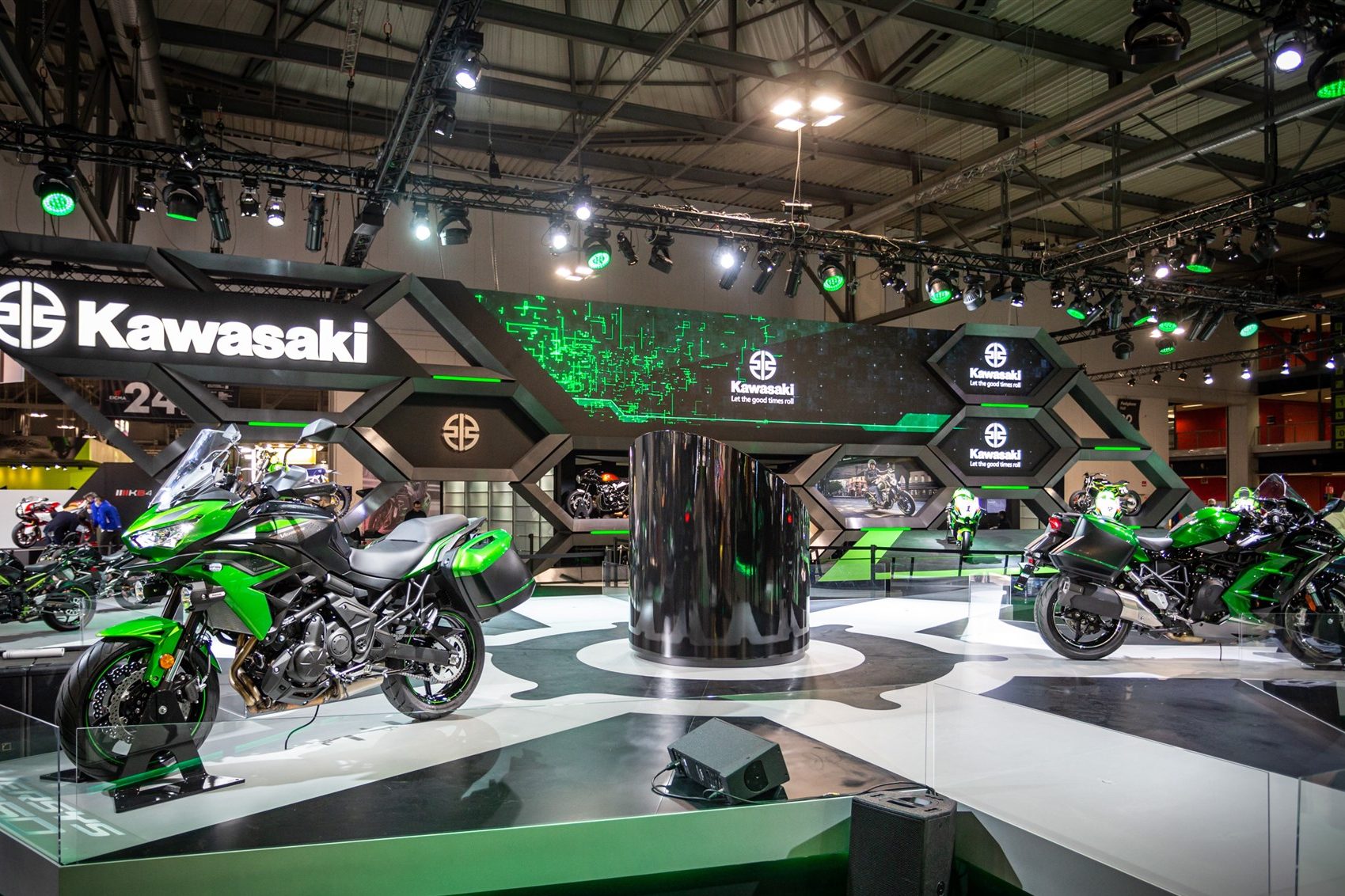 Kawasaki Versys 650 2023 chega ao Brasil, Mobilidade Estadão