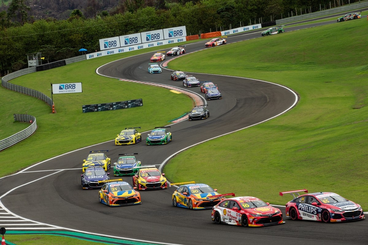 Mais perto da velocidade: Mogi Guaçu terá evento aberto com carros e  pilotos da Stock Car