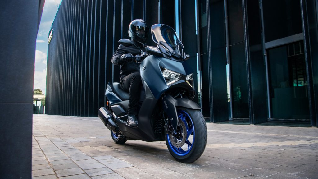 scooter-yamaha-xmax-300