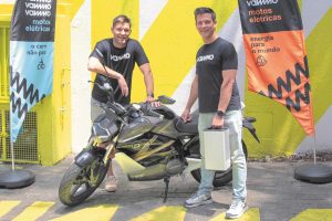 99Moto faz sucesso nas periferias, Mobilidade Estadão