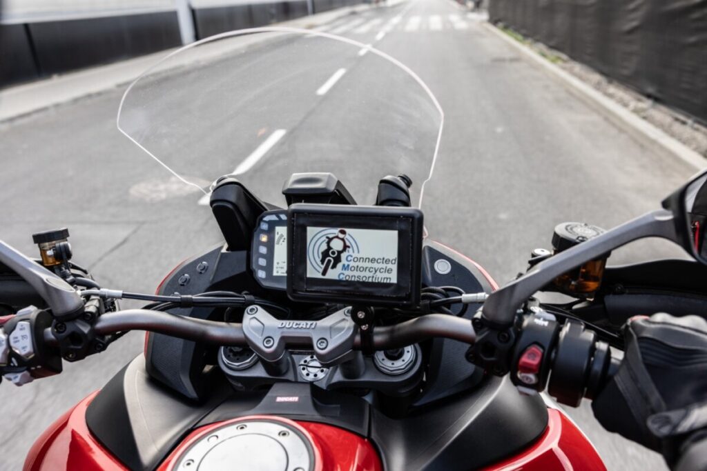 Ducati realiza testes com sua primeira moto elétrica, Mobilidade Estadão