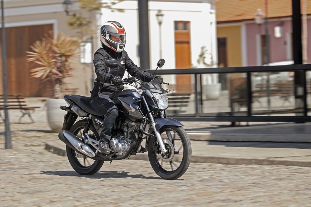 Veja dicas para viajar de moto, Mobilidade Estadão