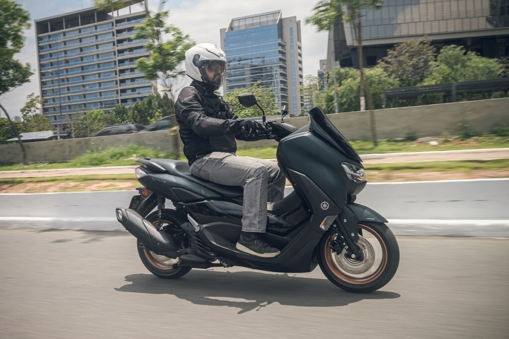Scooter Yamaha NMax 160 Connected ABS 2023