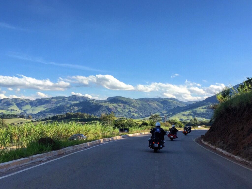 5 lugares perto de SP para um passeio de moto, Mobilidade Estadão