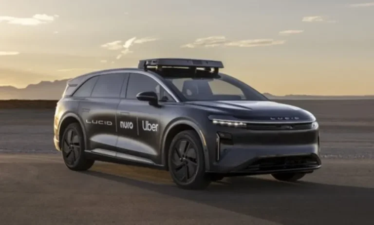 Empresa ainda não divulgou primeira cidade a receber o robotáxi. Foto: Uber/Divulgação